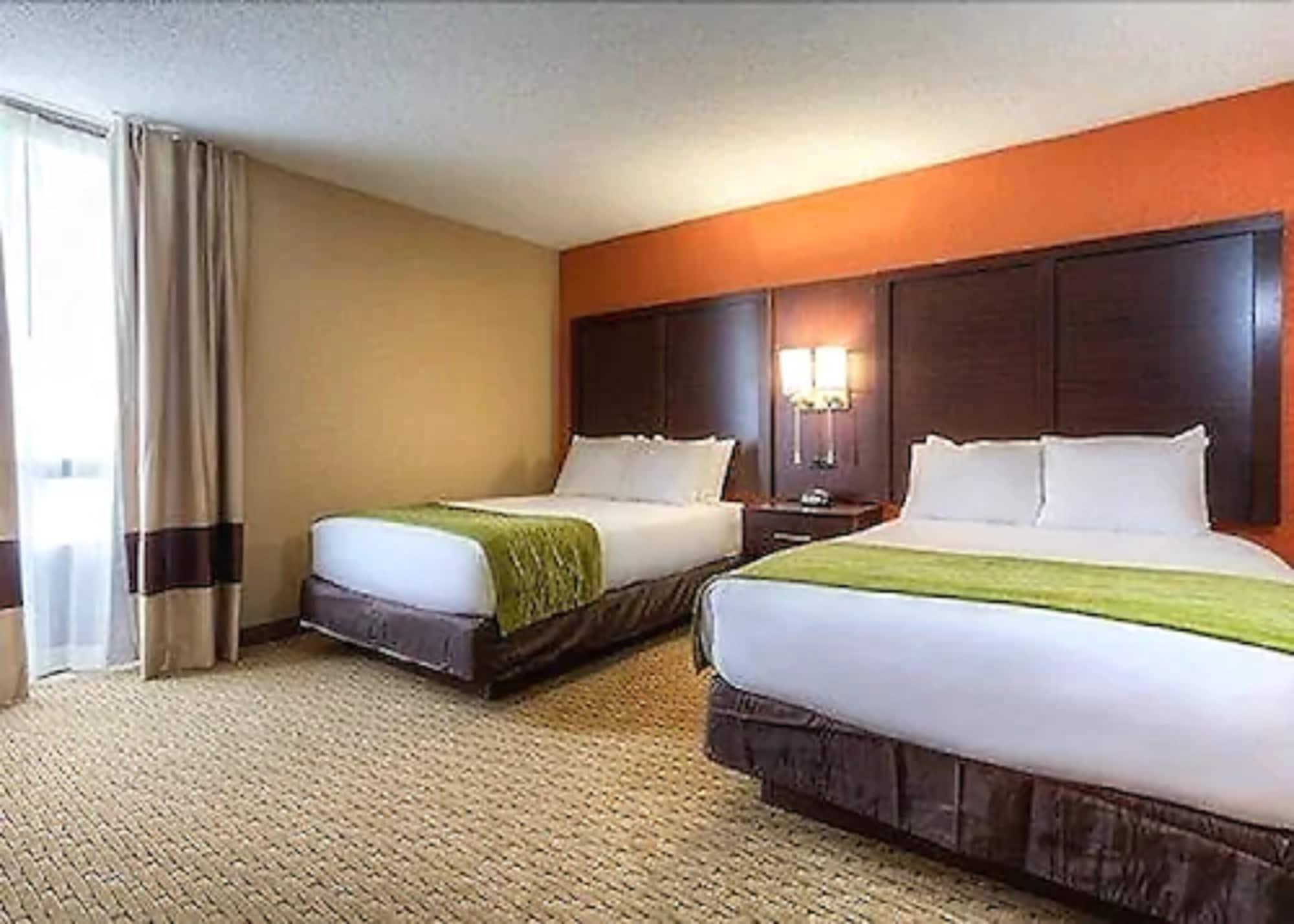 Comfort Inn & Suites Evansville Airport מראה חיצוני תמונה