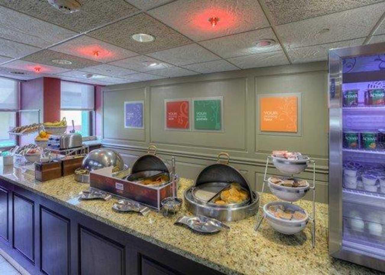 Comfort Inn & Suites Evansville Airport מראה חיצוני תמונה