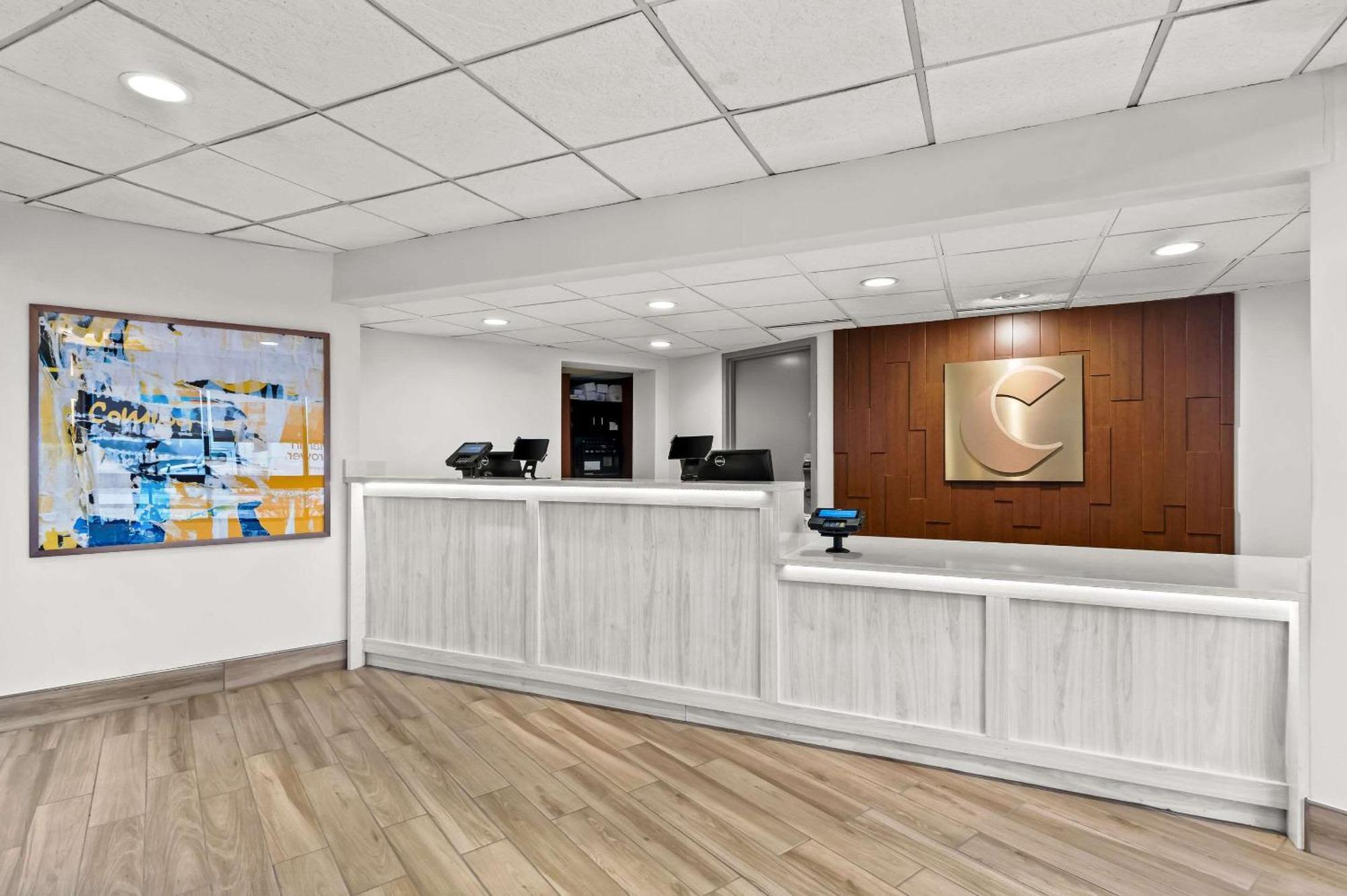 Comfort Inn & Suites Evansville Airport מראה חיצוני תמונה