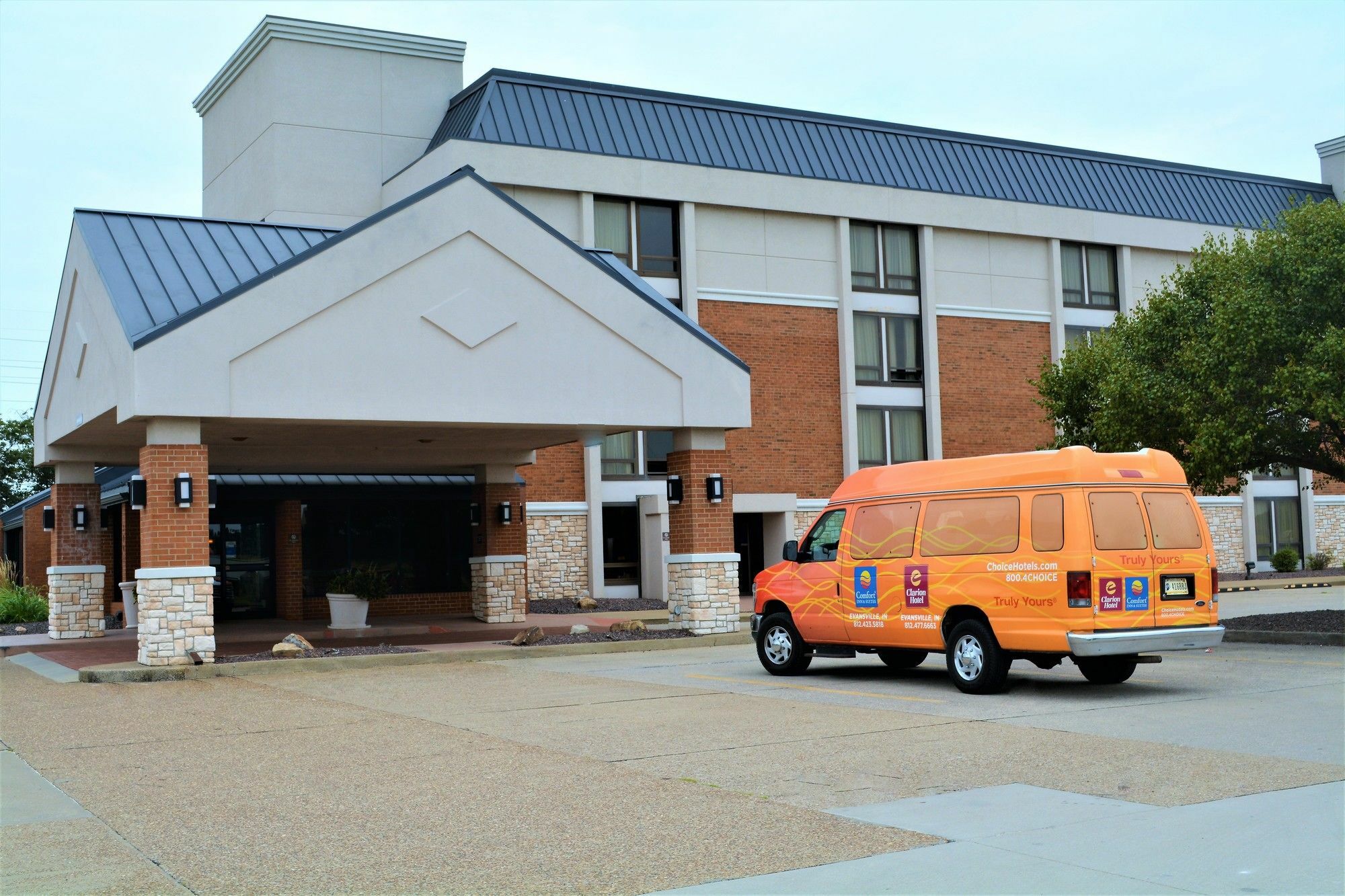 Comfort Inn & Suites Evansville Airport מראה חיצוני תמונה
